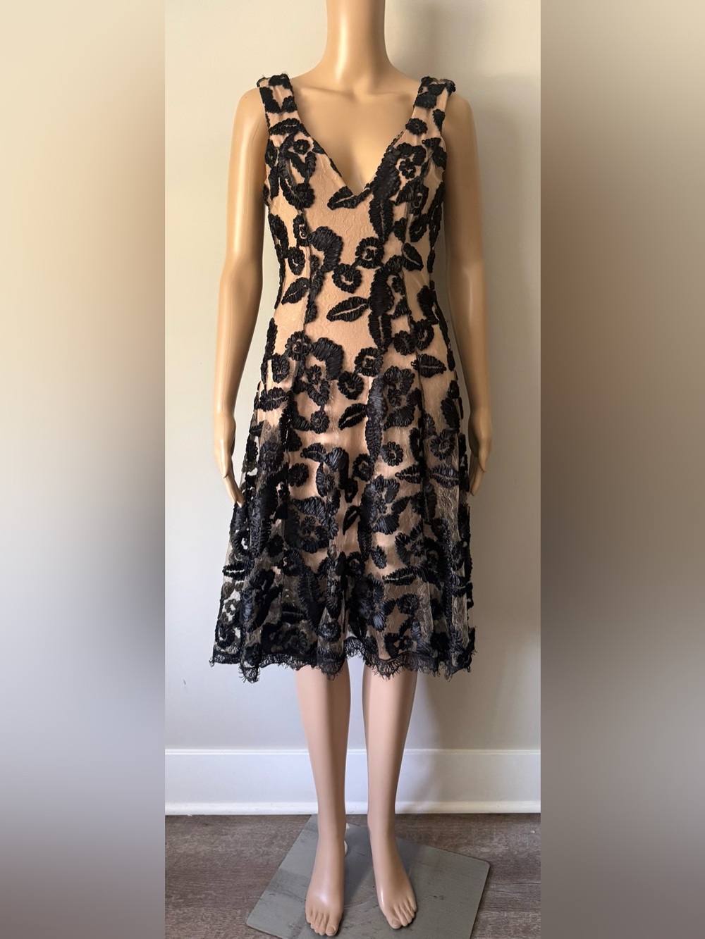 Dress the Population Black Floral Lace Midi Dress with Nude Lining